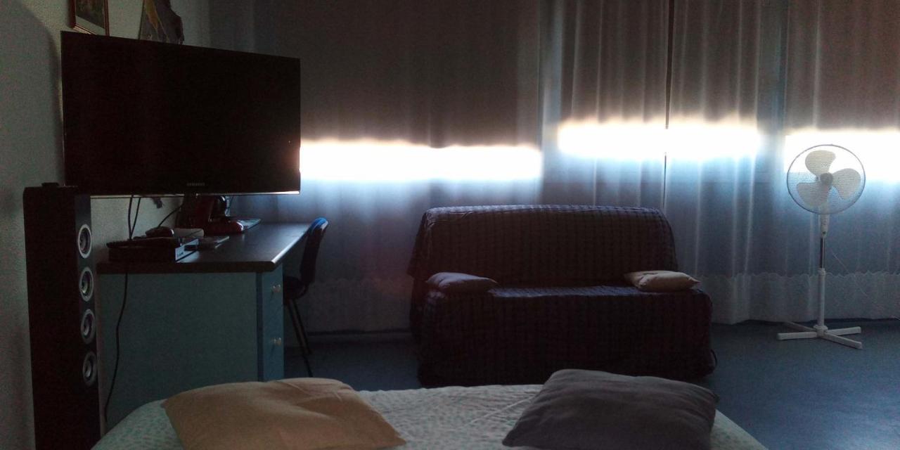 Residence Mayol - Draps Et Serviettes Fournis 툴롱 외부 사진
